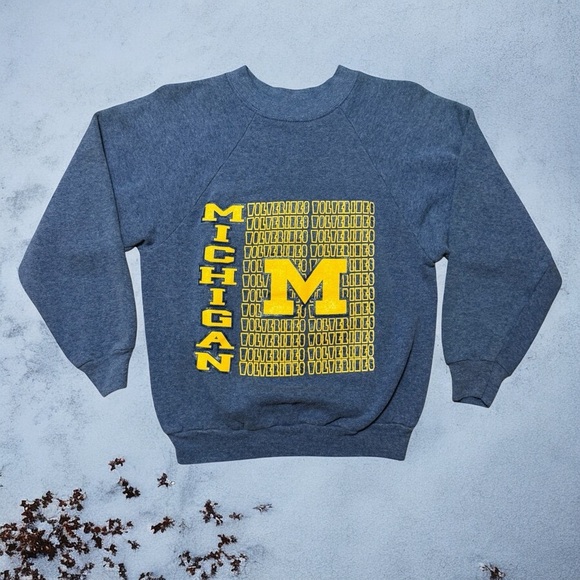 NCAA Tops - Vintage women’s Michigan Wolverines college ncaa crewneck sweatshirt blue XS